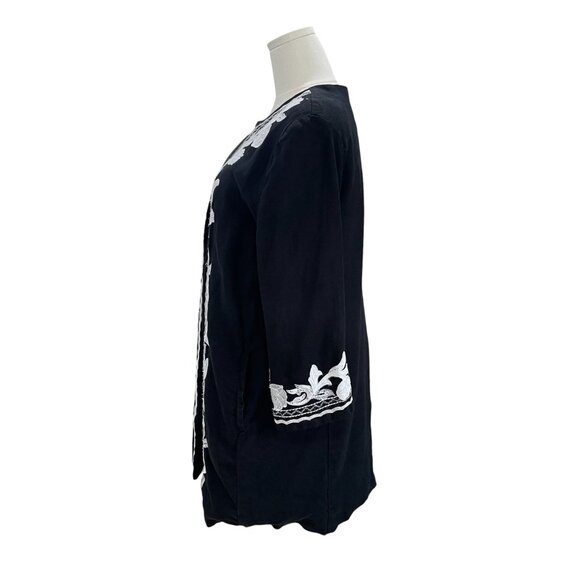 Chicos 2 Black White Linen Embroidered Tunic Jacket Boho Resort Festival Travel - Picture 6 of 8